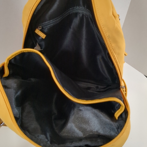 Samantha Brown Floral Yellow Convertible Backpack/Tote Bag - Picture 11 of 14